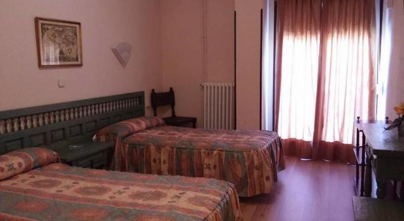 Hotel Montes Blancos Ezcaray Extérieur photo